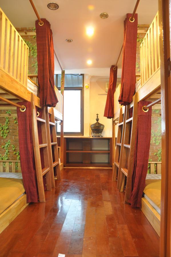 Asian Bliss Myanmar Hostel Yangon Exterior foto