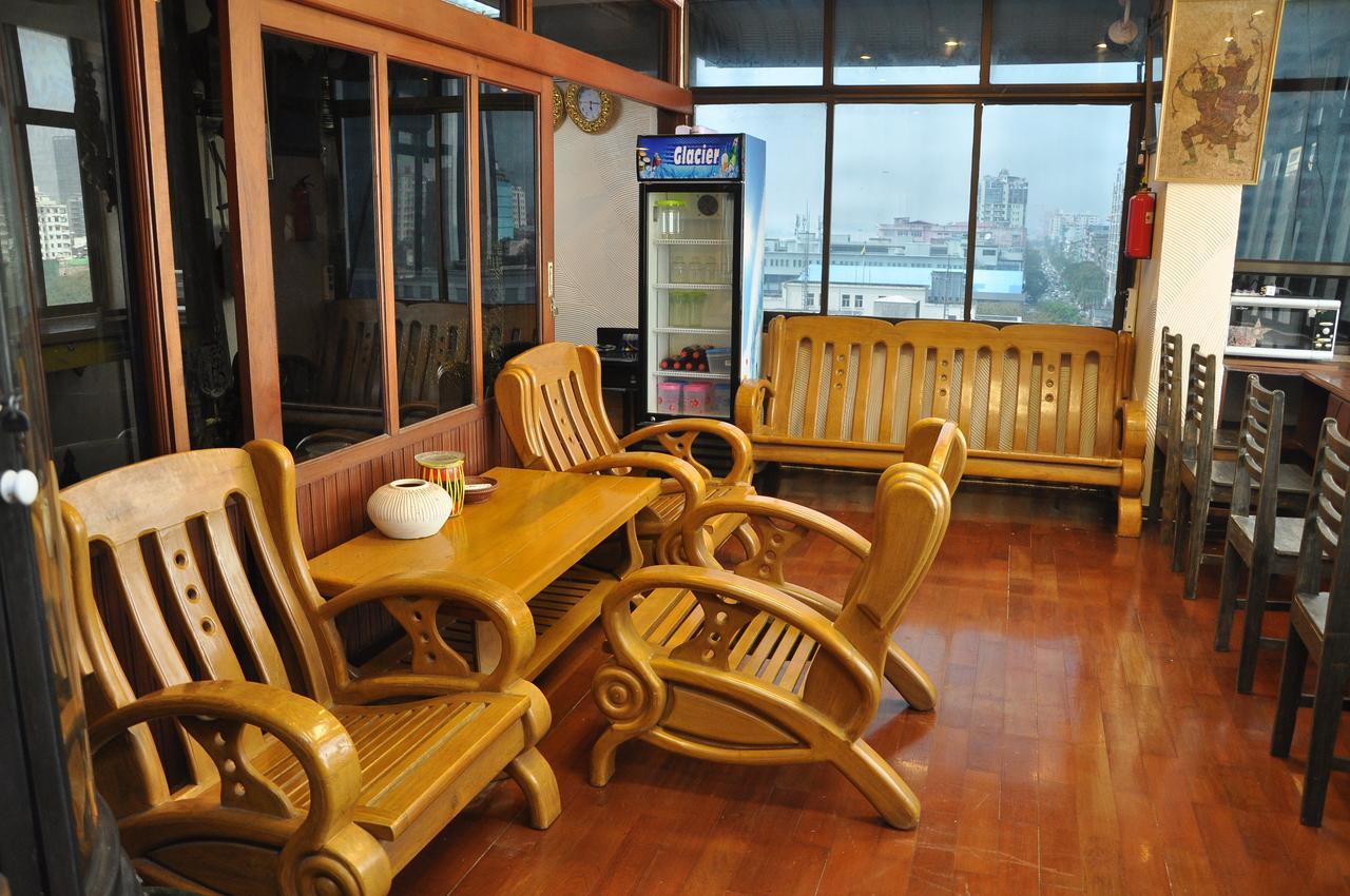 Asian Bliss Myanmar Hostel Yangon Exterior foto